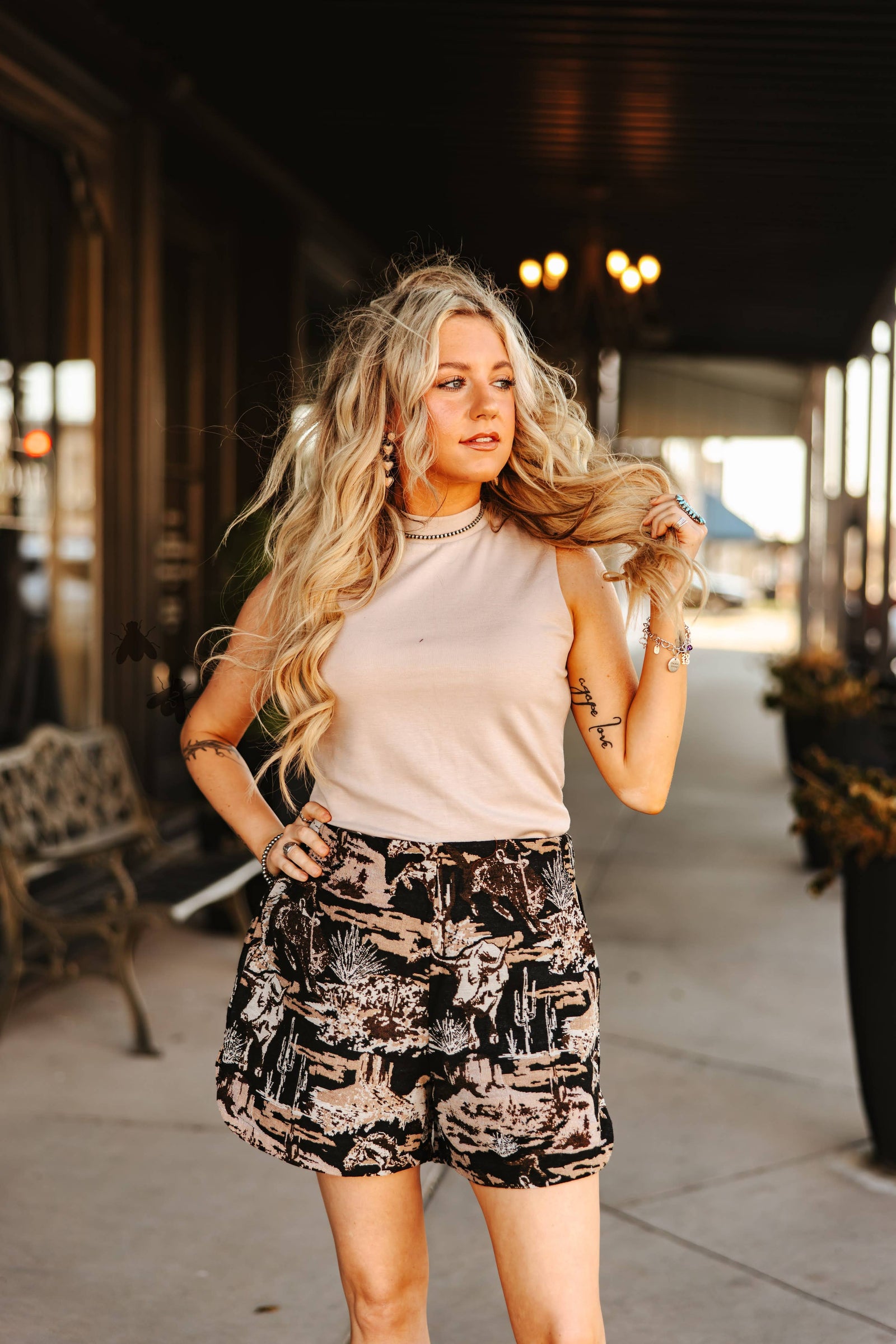 LITTLE ROCK SHORTS - LOW STOCK