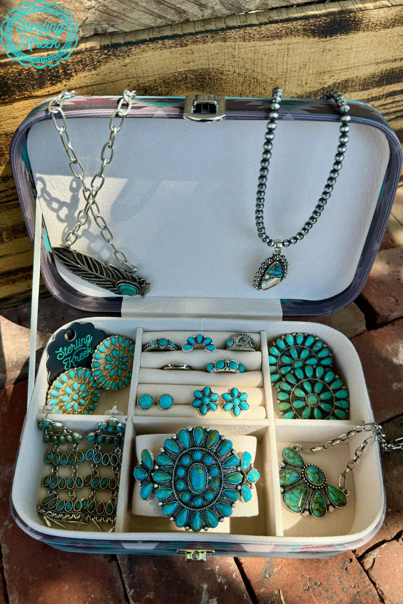 Lakeside Lovin’ Jewelry Box