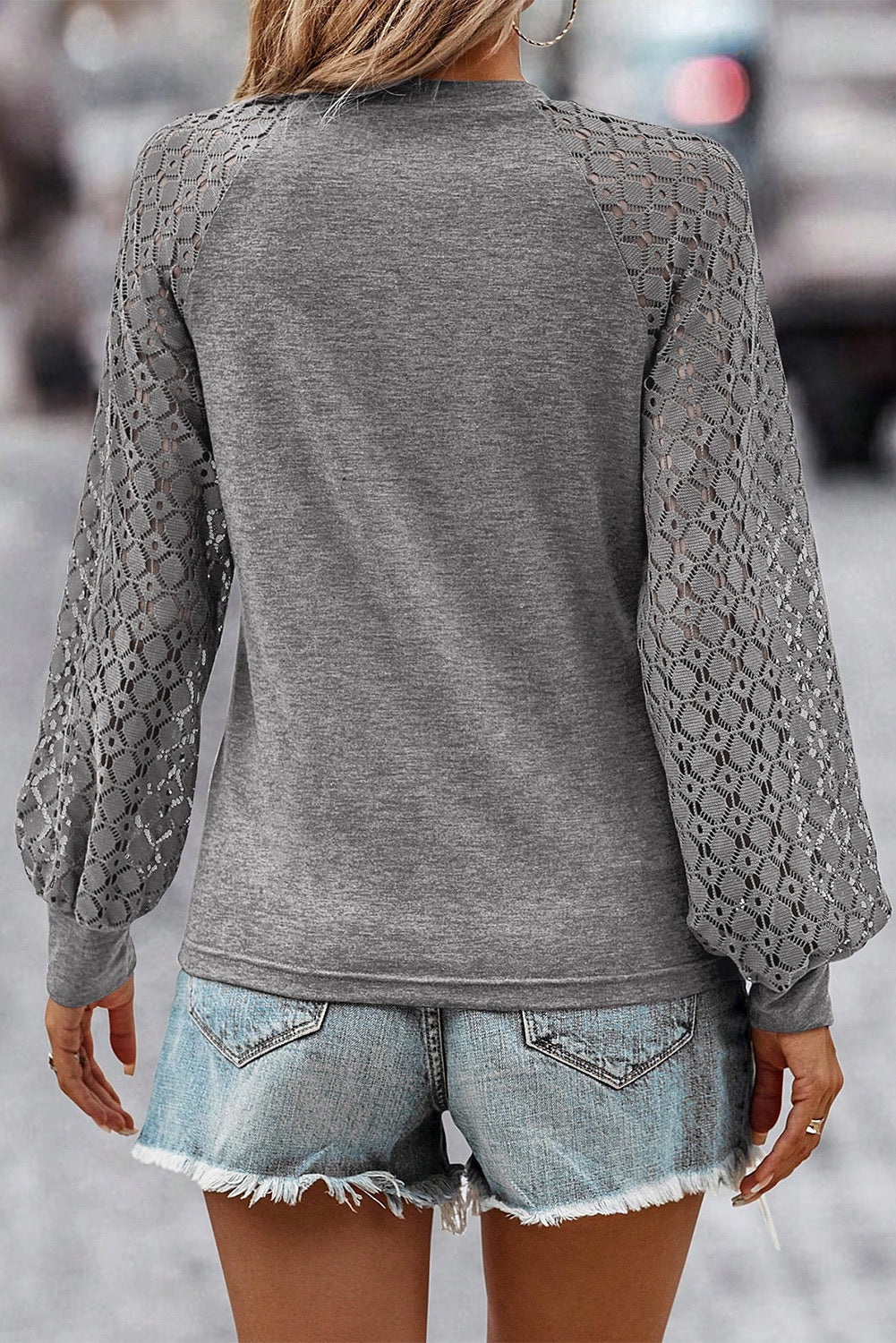 Gray contrast lace raglan sleeve plicated knit top